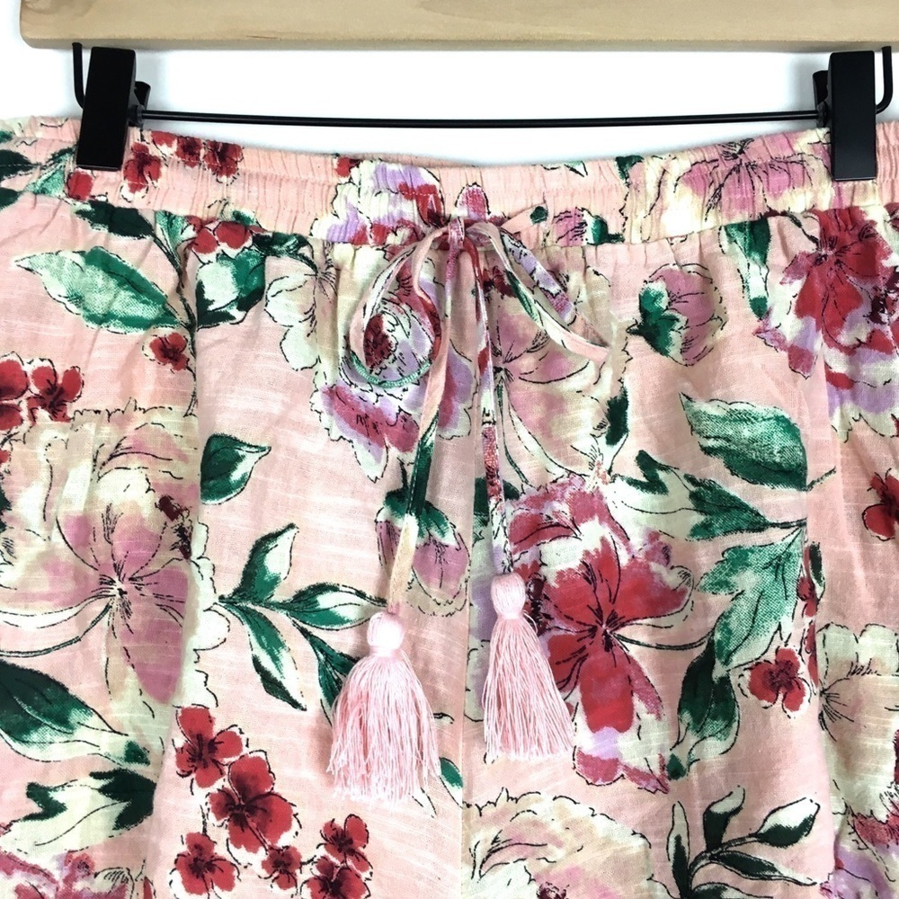 BAND OF GYPSIES Shorts Floral Tassel Ruffle High Waist Garden Party Size Large - Picture 3 of 11